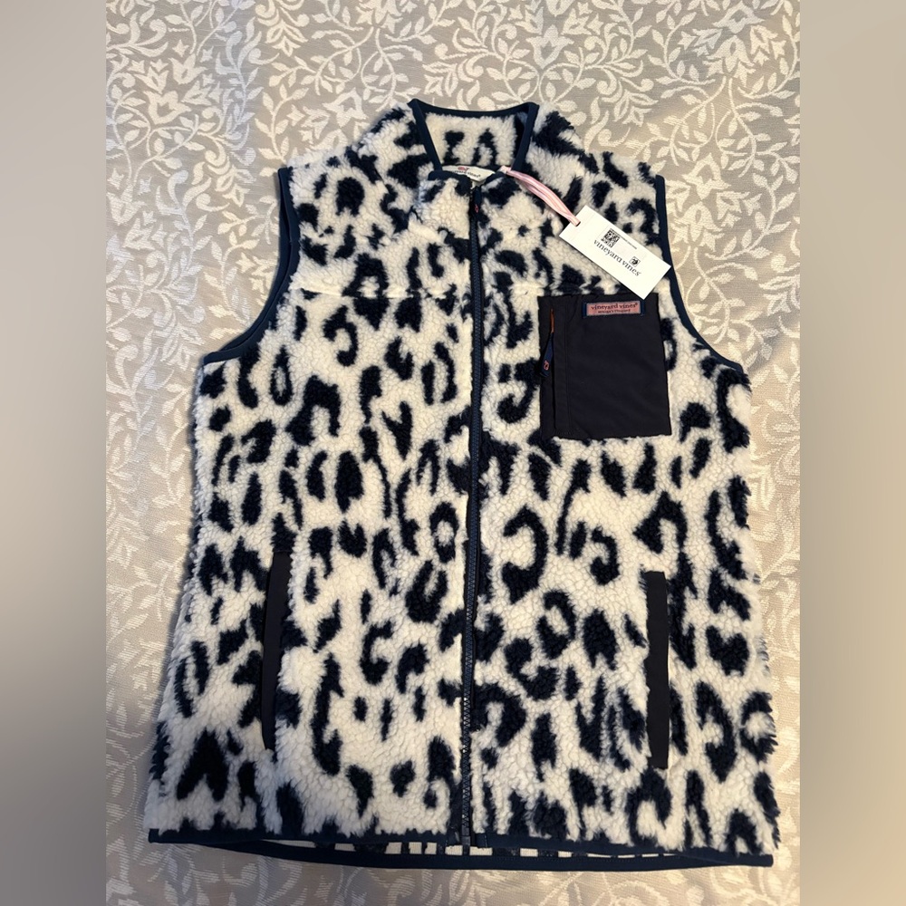 Girls Vineyard Vines Navy and White Fleece Vest size xl